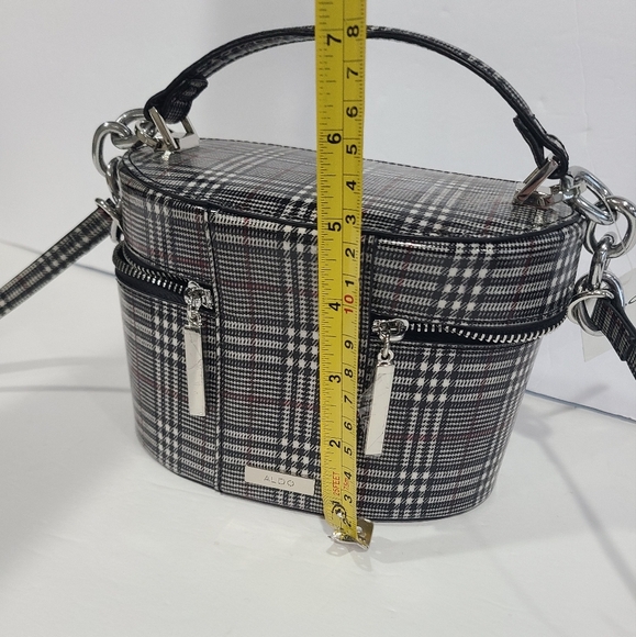 New Aldo grayling bucket bag crossbody houndstooth print 7×5 in. - Picture 6 of 7